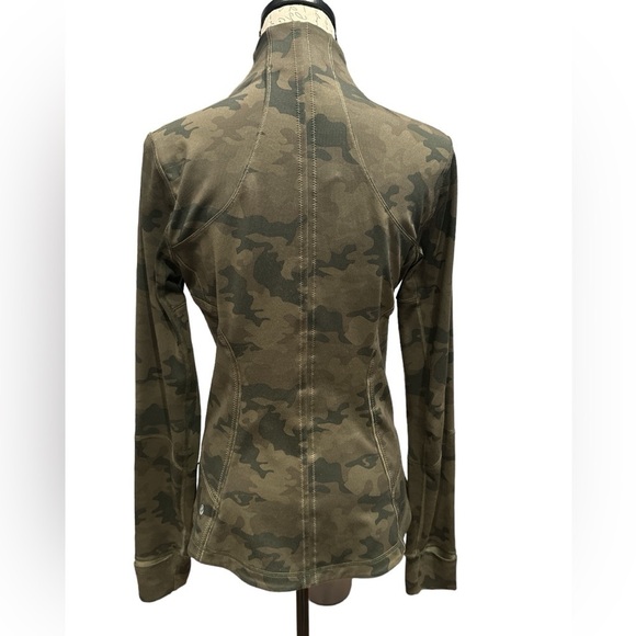 Lululemon Forme Jacket II Camo Savasana Camo Fatigue Green Sz 8 - Picture 4 of 8